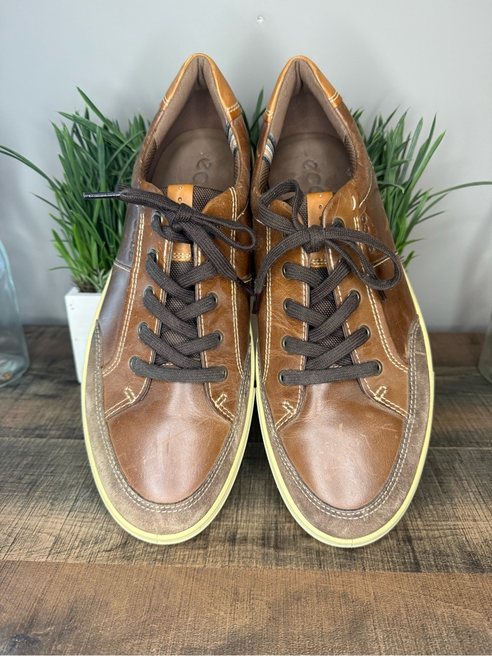 Echo Men's Brown Leather Low-Top Sneakers with Cream Soles